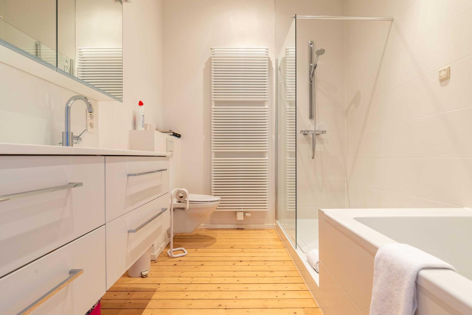 Spacious Belle Epoque House With Free Parking Oostende Ngoại thất bức ảnh
